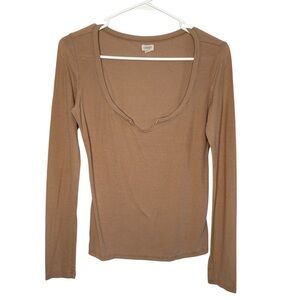 L'AGENCE Women's Dorothy Tan Notched Neck Long Sleeve Top Size XS